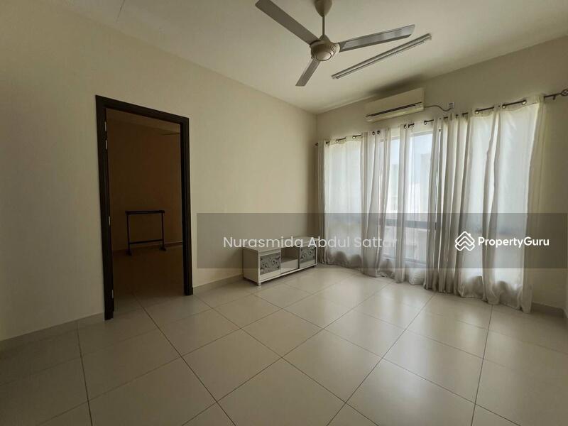 For Rent - Aviva Green