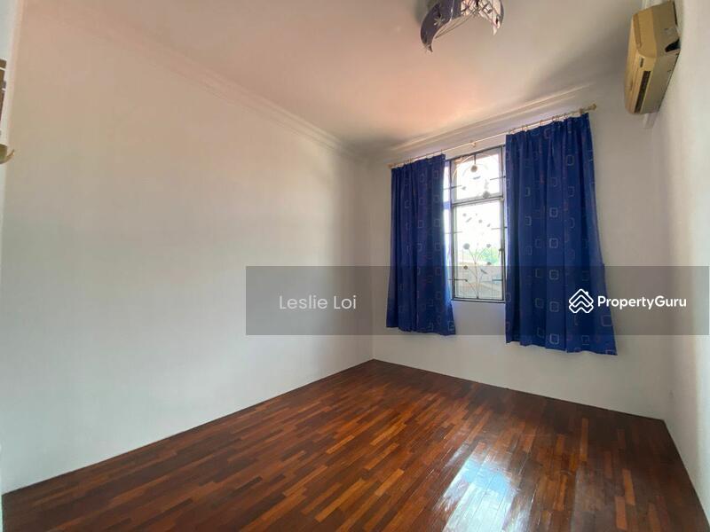 For Sale - Jalan Stutong (Woodland) Double Storey Corner