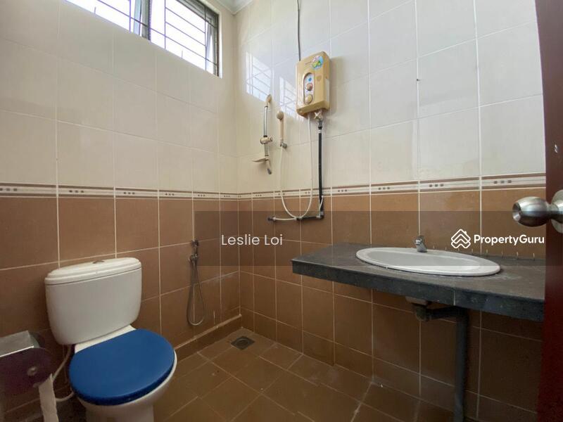 For Sale - Jalan Stutong (Woodland) Double Storey Corner