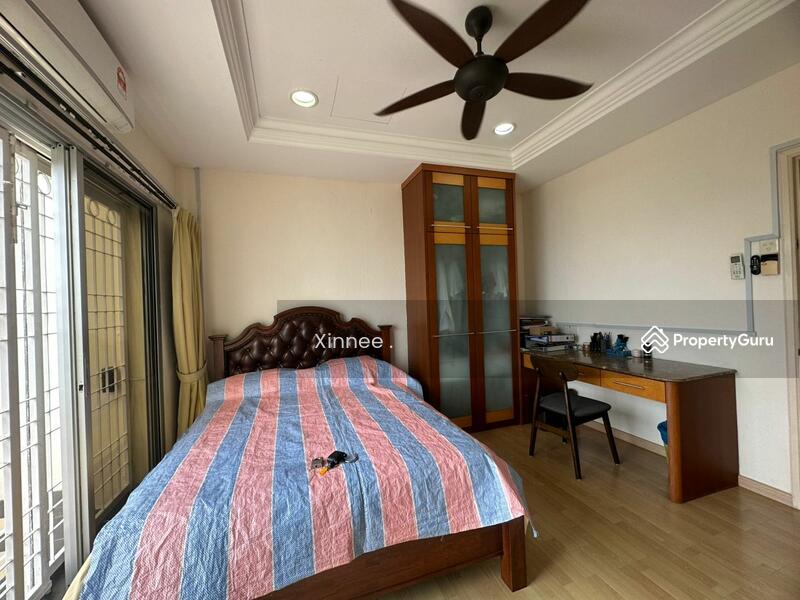 Untuk Disewa - Triple Storey Terrace Tanjung Bungah