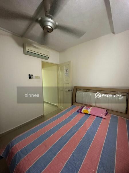 Untuk Disewa - Triple Storey Terrace Tanjung Bungah