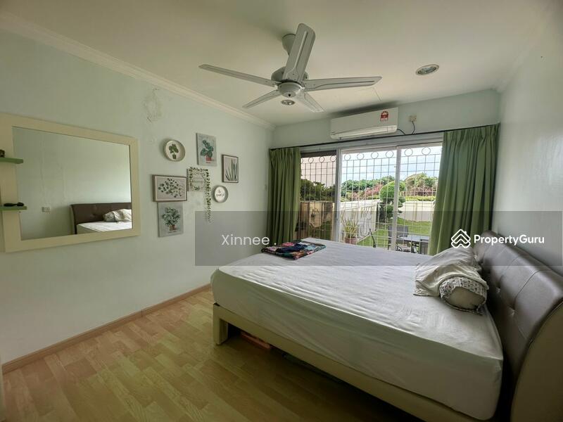 Untuk Disewa - Triple Storey Terrace Tanjung Bungah