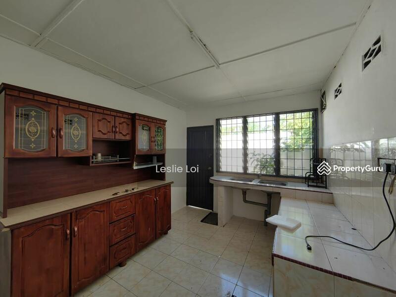Untuk Dijual - Single Storey Corner Samarindah