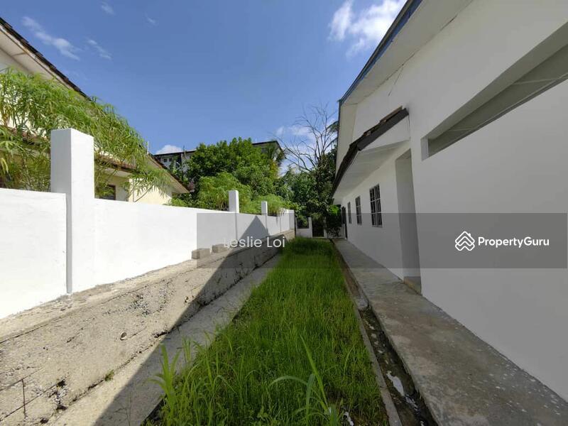 Untuk Dijual - Single Storey Corner Samarindah