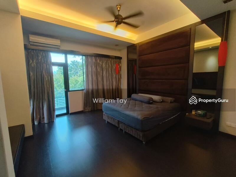 For Sale - Iris Iris Iriss