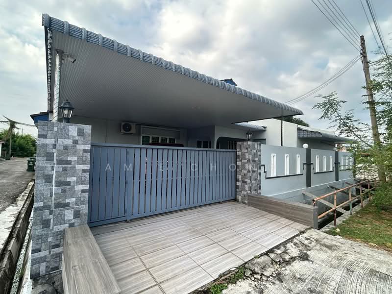 Untuk Dijual - Pasir Puteh Single Storey Corner House Fully Renovated For Sale