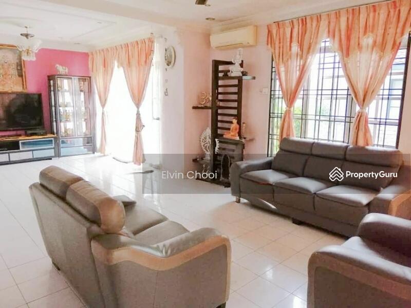 Untuk Dijual - Semi-Detached House at Bandar Rinching