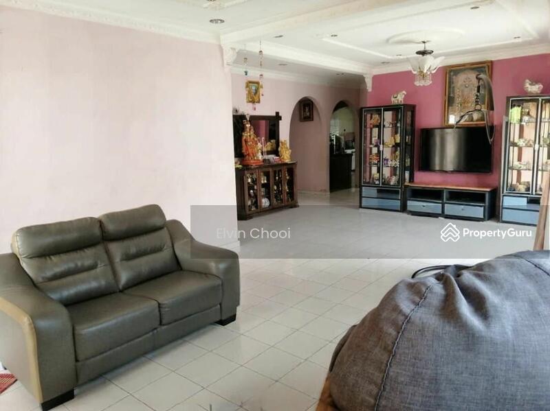 Untuk Dijual - Semi-Detached House at Bandar Rinching