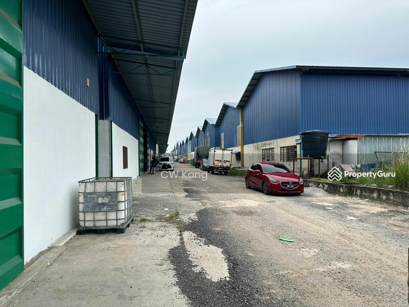 Untuk Disewa - Kampung Baru Sungai Buloh