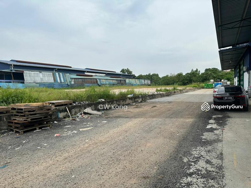 Untuk Disewa - Kampung Baru Sungai Buloh