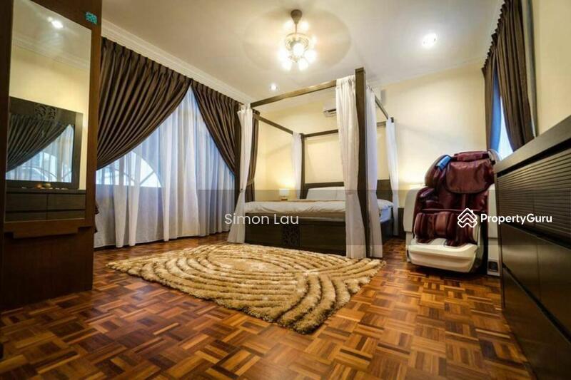 For Rent - Double Storey Bungalow at Batu Ferringhi