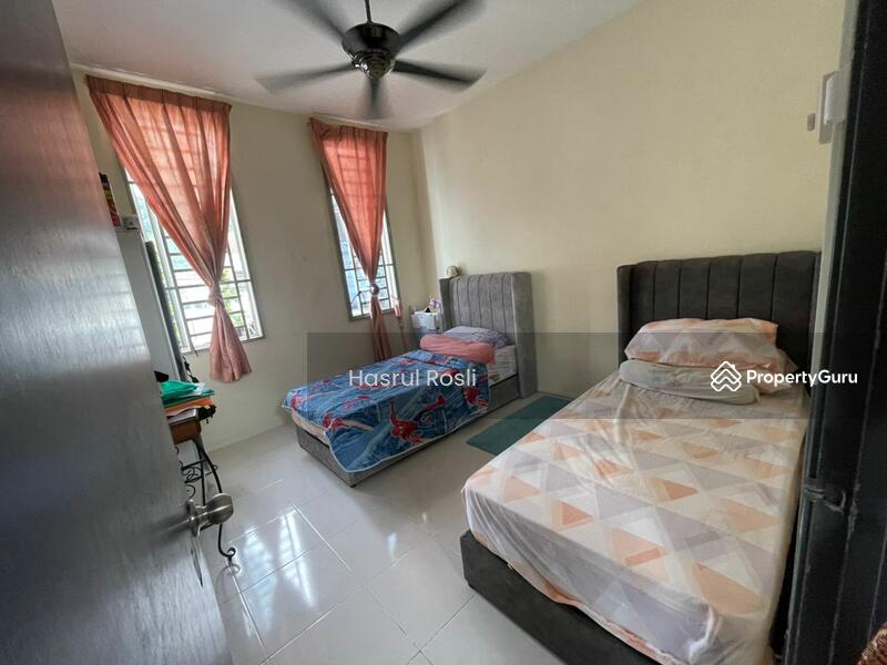 For Sale - Taman Tunku Sarina (Azalea)