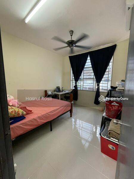 For Sale - Taman Tunku Sarina (Azalea)