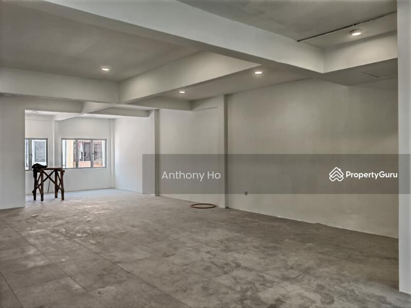Untuk Disewa - First 2nd Floor Shop Office, Desa Ria, Amerin Mall, Balakong