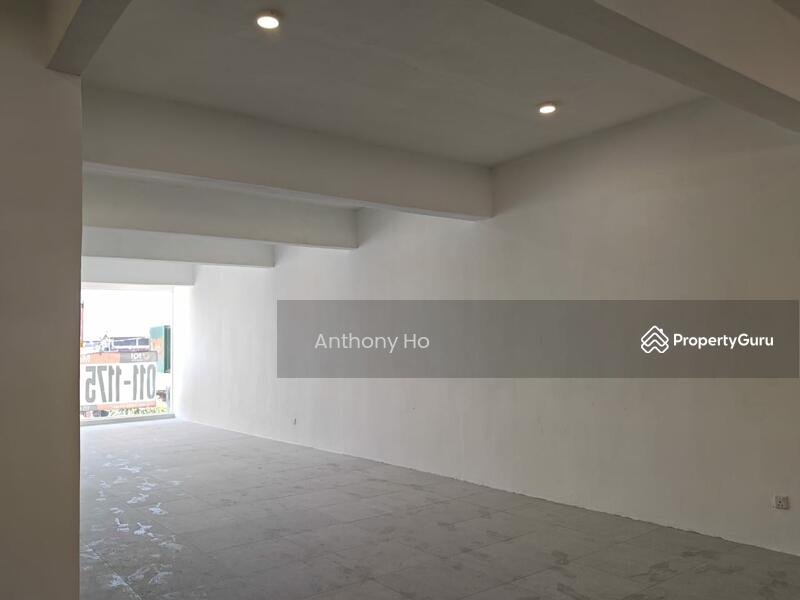 Untuk Disewa - First 2nd Floor Shop Office, Desa Ria, Amerin Mall, Balakong