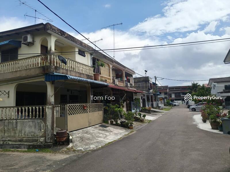 Untuk Dijual - Taman Megah