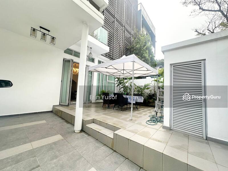 For Rent - Villa Laman Cahaya