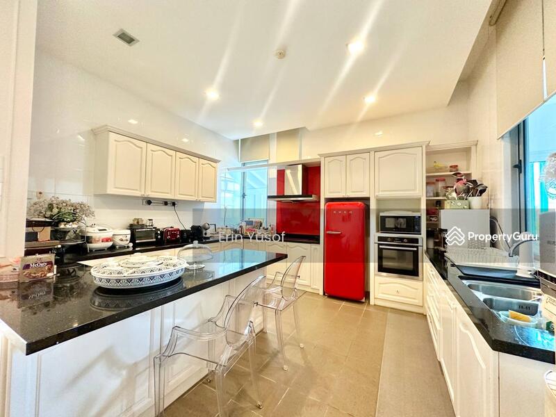 For Rent - Villa Laman Cahaya