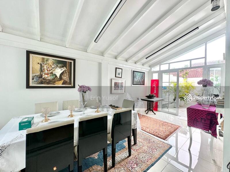 For Rent - Villa Laman Cahaya