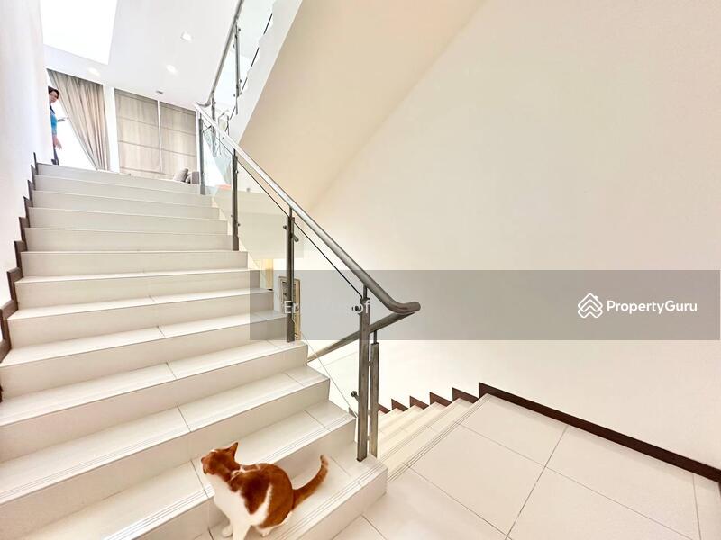 For Rent - Villa Laman Cahaya