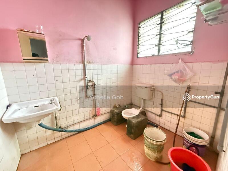 Semi-Detached House for Sale in Taman Kebun Teh (Johor Bahru) - Ychelle Goh - PropertyGuru.com.my