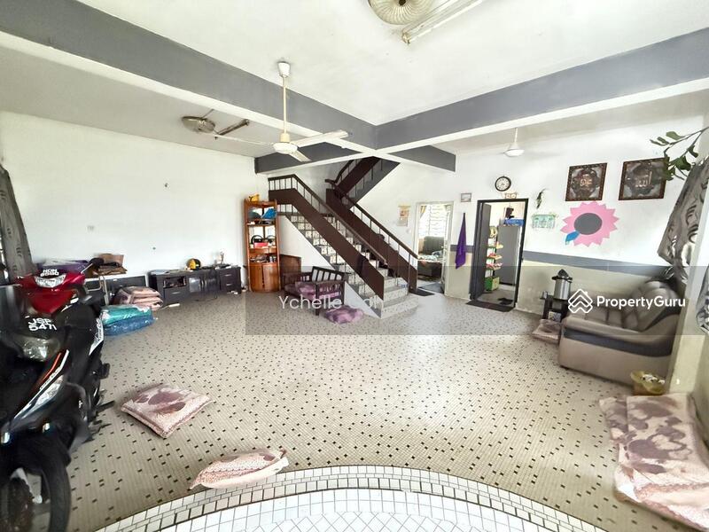 Semi-Detached House for Sale in Taman Kebun Teh (Johor Bahru) - Ychelle Goh - PropertyGuru.com.my