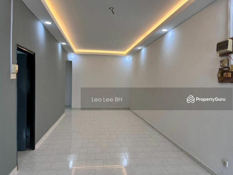 Untuk Dijual - Jalan Serikaya 15, Taman Segamat Baru, 85000 Segamat, Johor