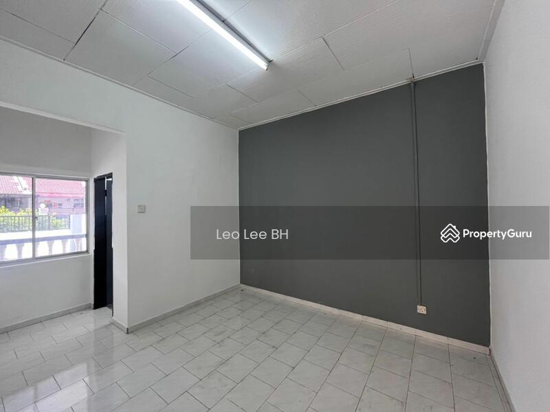 Untuk Dijual - Jalan Serikaya 15, Taman Segamat Baru, 85000 Segamat, Johor