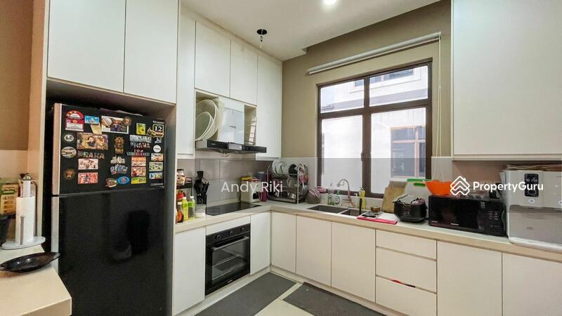 Rumah Teres 2 Tingkat untuk Dijual di Eco Grandeur (Puncak Alam) - Andy Riki - PropertyGuru.com.my