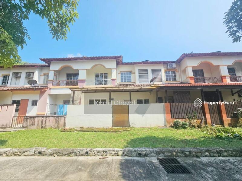 Untuk Dijual - Nicely Renovated 2 Storey House, Presint 9, Putrajaya