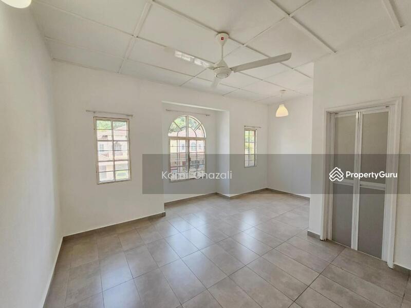 Untuk Dijual - Nicely Renovated 2 Storey House, Presint 9, Putrajaya