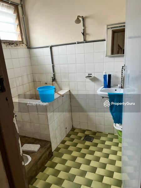 For Sale - seksyen 22