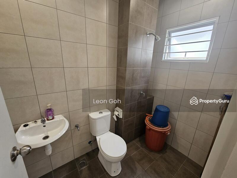 For Sale - Livia Rimbayu