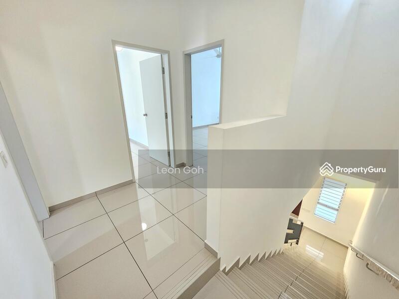 For Sale - Livia Rimbayu