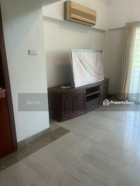 For Rent - Petrie Condominium