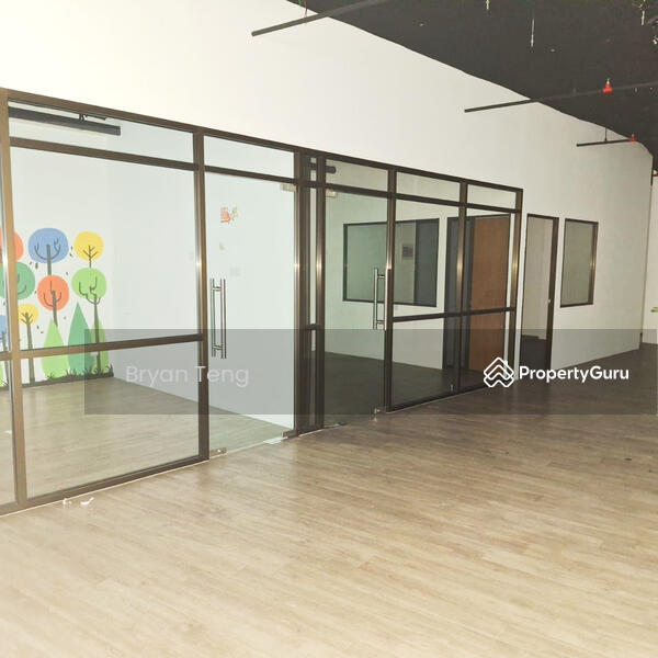 For Rent - 2ND FLOOR SHOP AT GOLDEN TRIANGLE BAYAN LEPAS STRATEGY LOCATION WORTH RENT