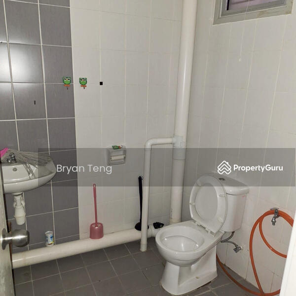 For Rent - 2ND FLOOR SHOP AT GOLDEN TRIANGLE BAYAN LEPAS STRATEGY LOCATION WORTH RENT