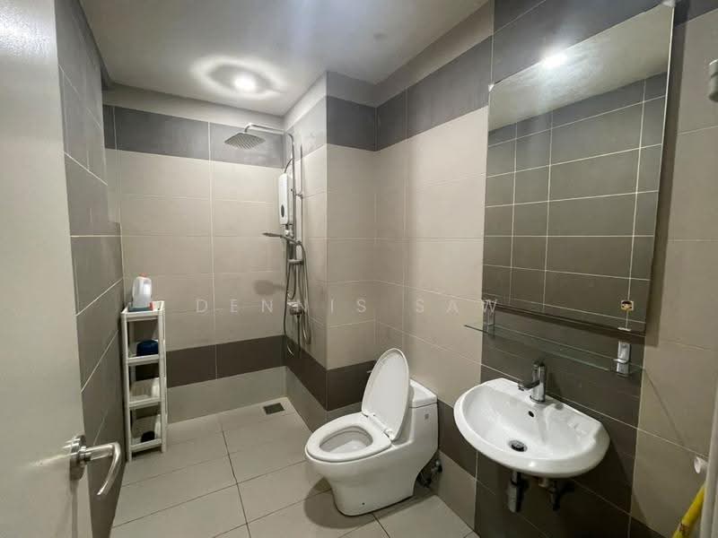 Condominium for Sale at Saville @ The Park - Dennis Saw - Bathroom - PropertyGuru.com.my