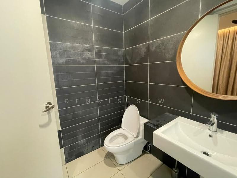 Condominium for Sale at Saville @ The Park - Dennis Saw - Bathroom - PropertyGuru.com.my