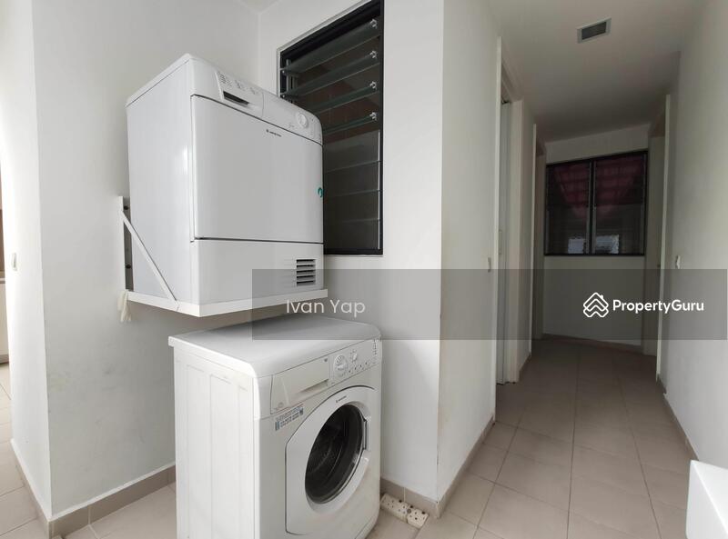 For Rent - Zehn Bukit Pantai