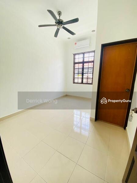 For Sale - Unblock single storey Sd/ Nusa Idaman/ Eco botanic/ Nusa sentral/ Nusa duta/ Gelang patah