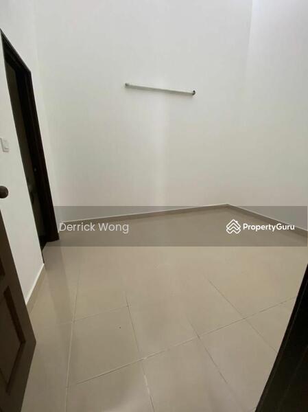 For Sale - Unblock single storey Sd/ Nusa Idaman/ Eco botanic/ Nusa sentral/ Nusa duta/ Gelang patah