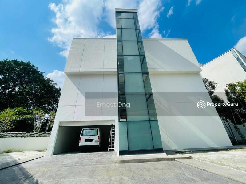 Untuk Dijual - Commercial bungalow at Bukit Bintang
