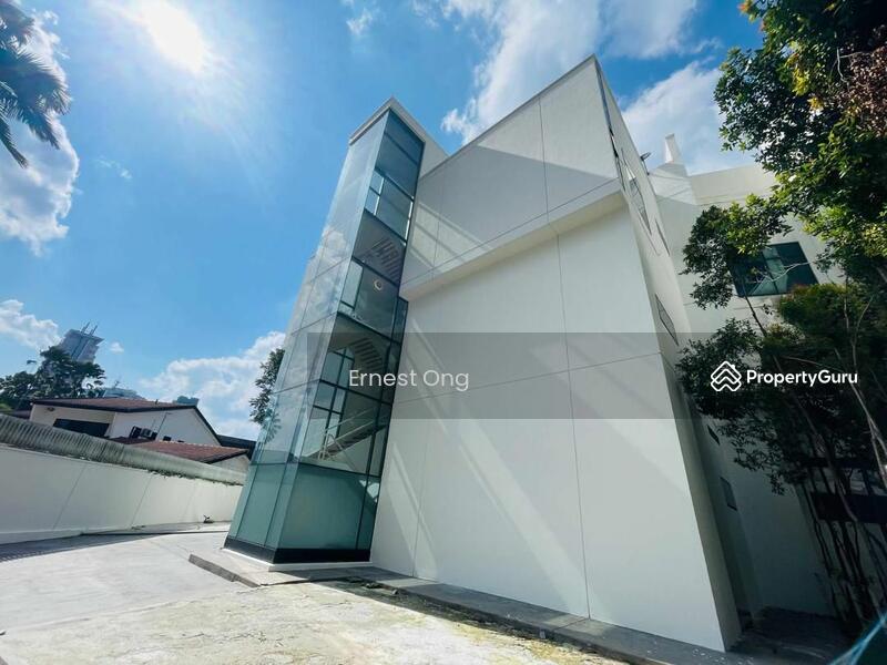 Untuk Dijual - Commercial bungalow at Bukit Bintang