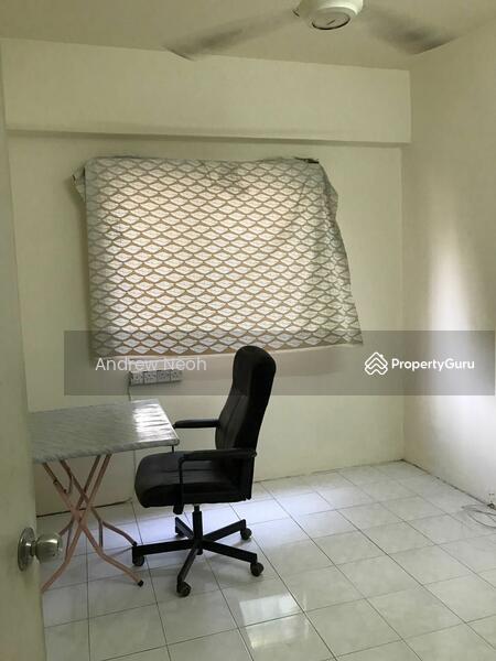 For Sale - Forest Green
