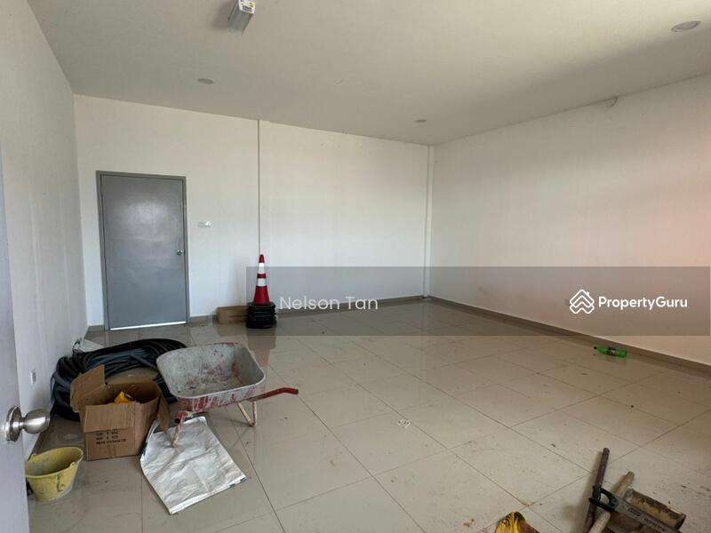For Rent - Kempas