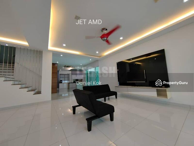 Untuk Dijual - RM1.6m! 30x75ft! 5R5B! Fully Renovate Move in Condition Setia Alam Anjung Sari 3 Sty House for Sale