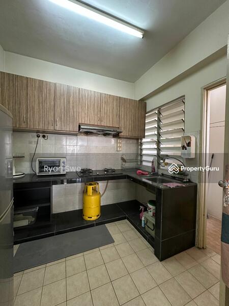 For Sale - Medan Putra Condominium