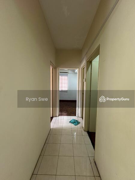 For Sale - Medan Putra Condominium