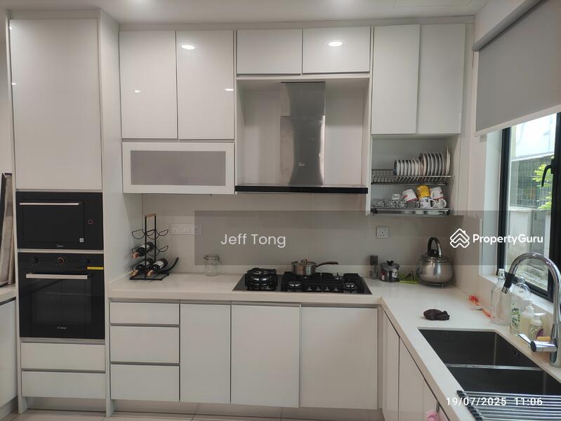 For Sale - 3-storey Terraced House at Taman Anggun 3